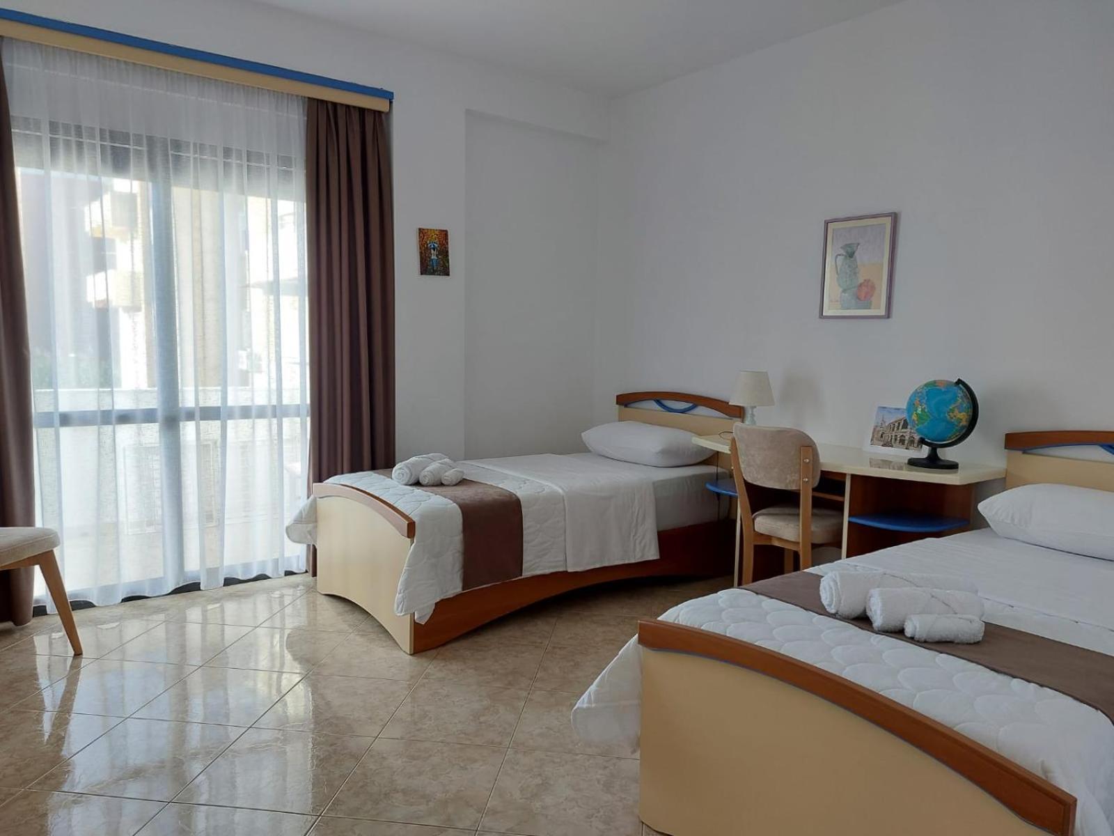 Wendy'S Apartment Berat Bagian luar foto
